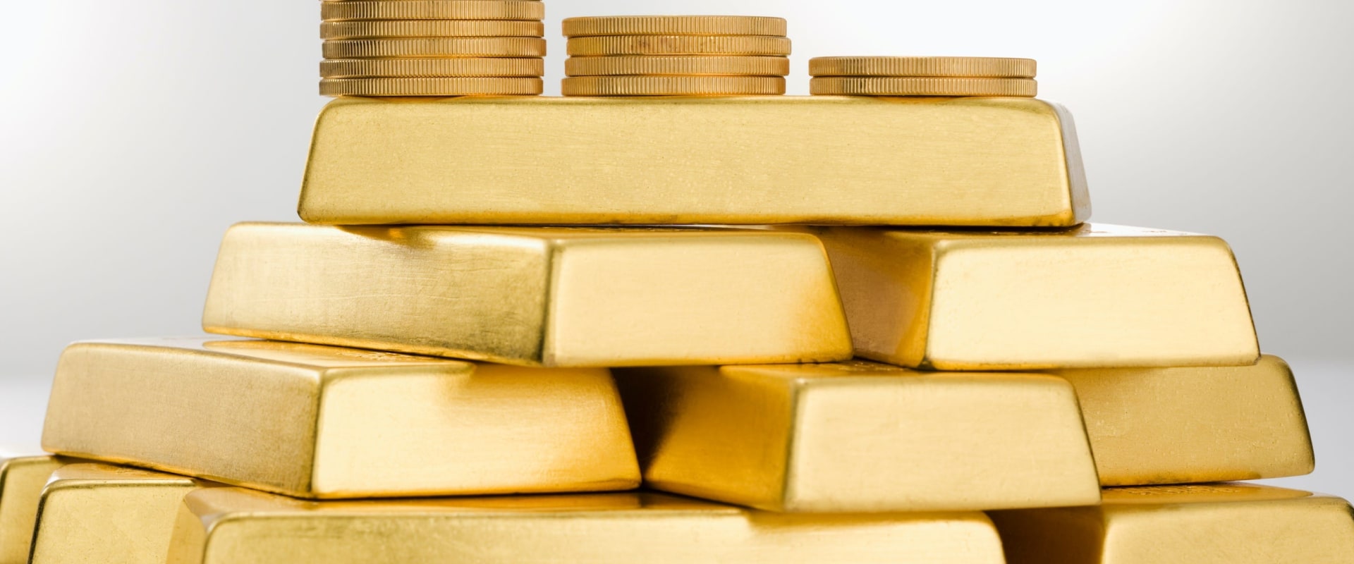 Investing in Physical Gold for Retirement Understanding the Benefits